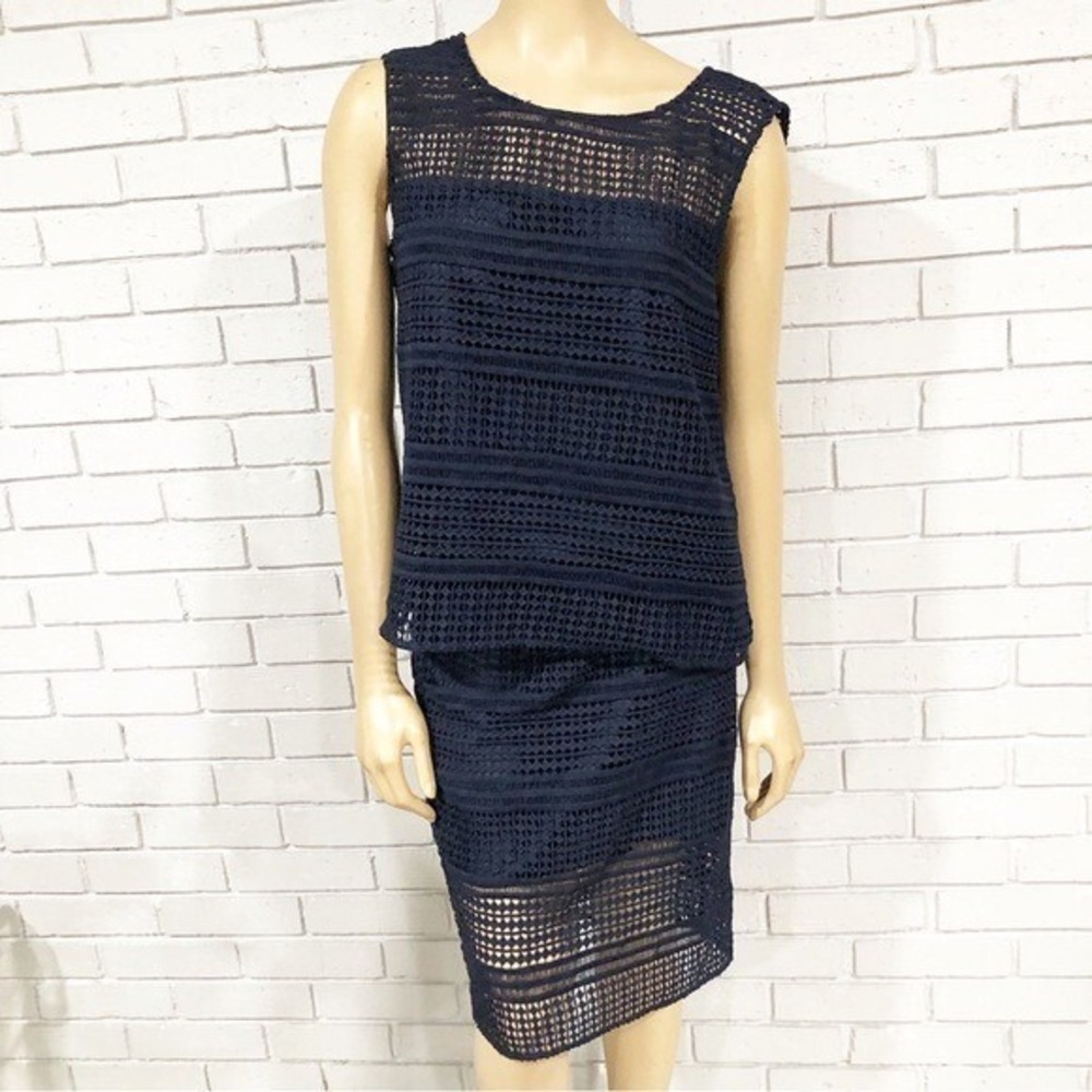 Cupcakes and Cashmere Navy Blue Crochet Lace Overlay‎ Skirt Set | Size 10